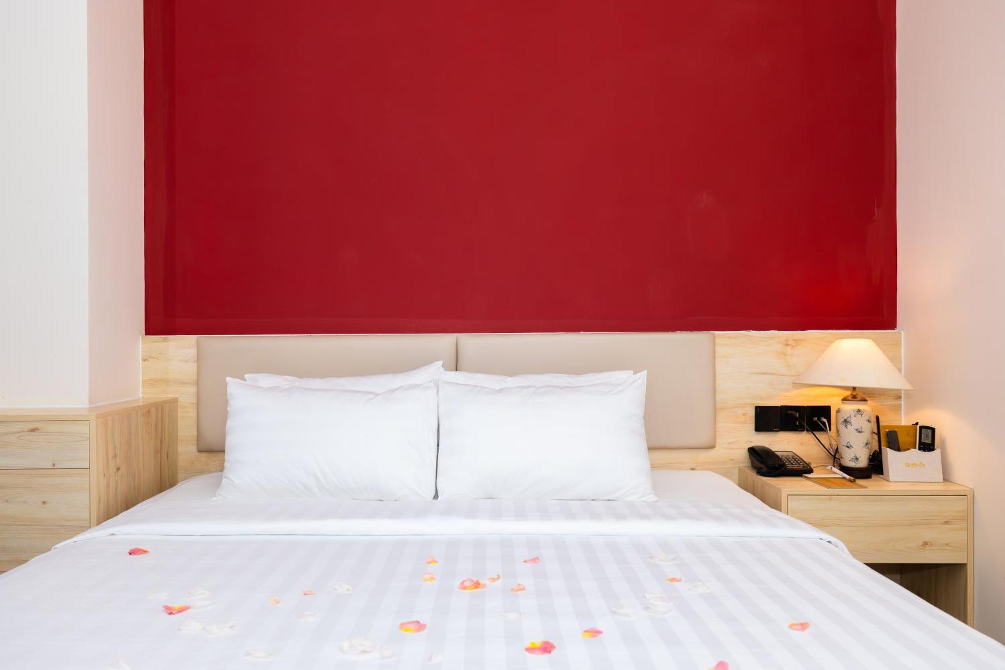 Khach San Phuoc Loc Tho 2 - 福禄寿 Hotel Хошимин Екстериор снимка
