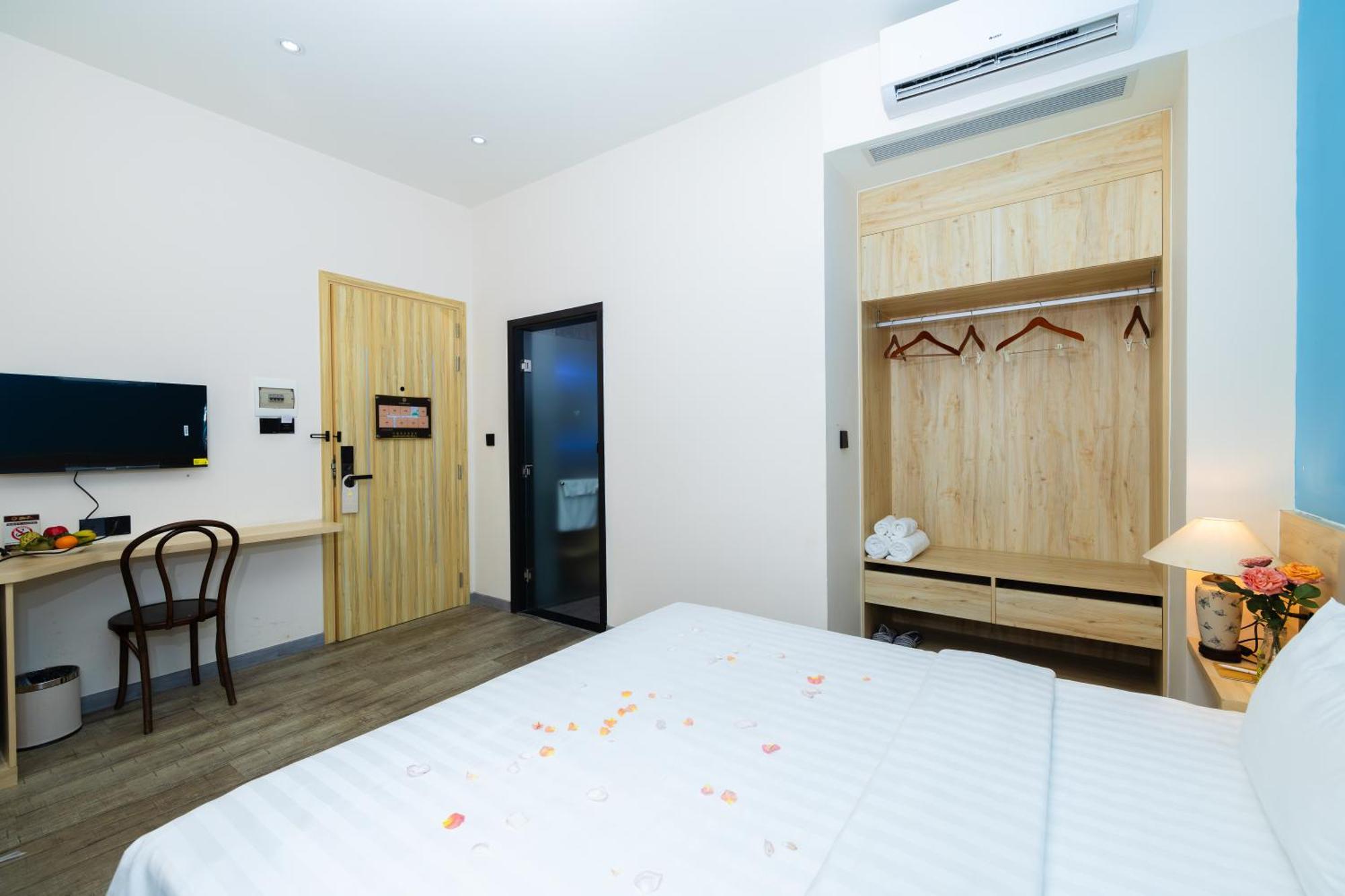 Khach San Phuoc Loc Tho 2 - 福禄寿 Hotel Хошимин Екстериор снимка