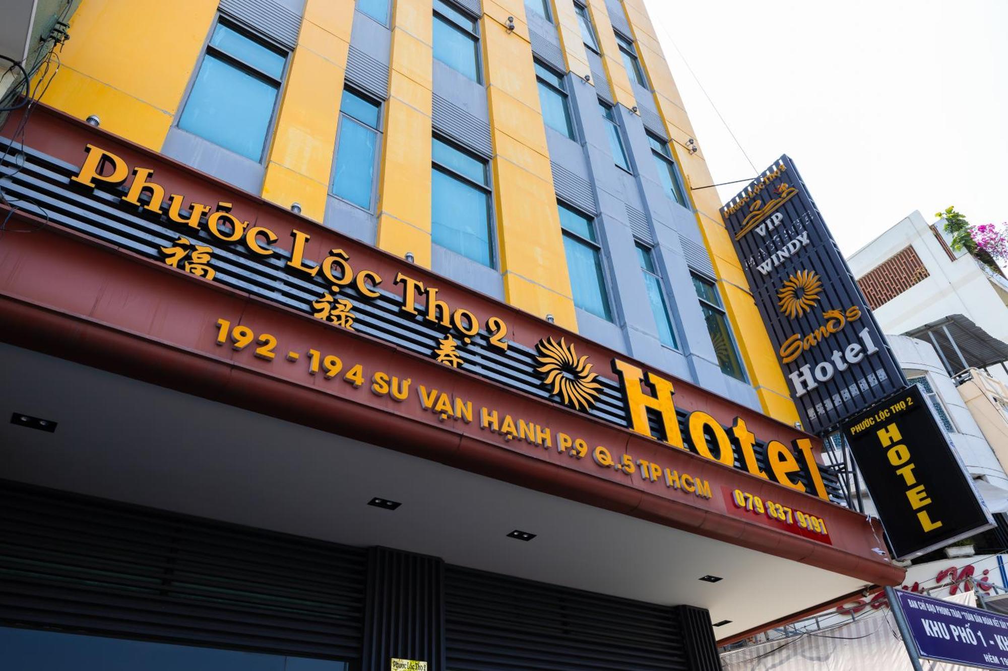 Khach San Phuoc Loc Tho 2 - 福禄寿 Hotel Хошимин Екстериор снимка