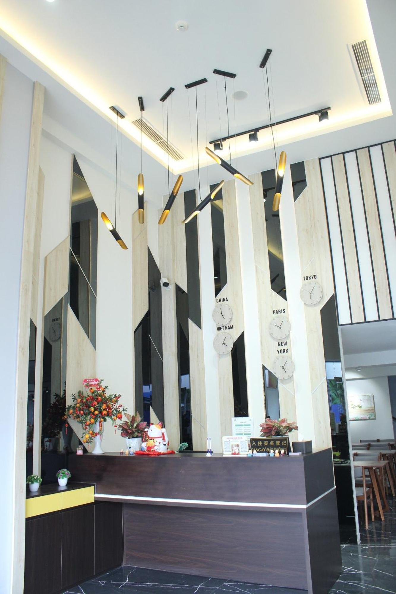 Khach San Phuoc Loc Tho 2 - 福禄寿 Hotel Хошимин Екстериор снимка