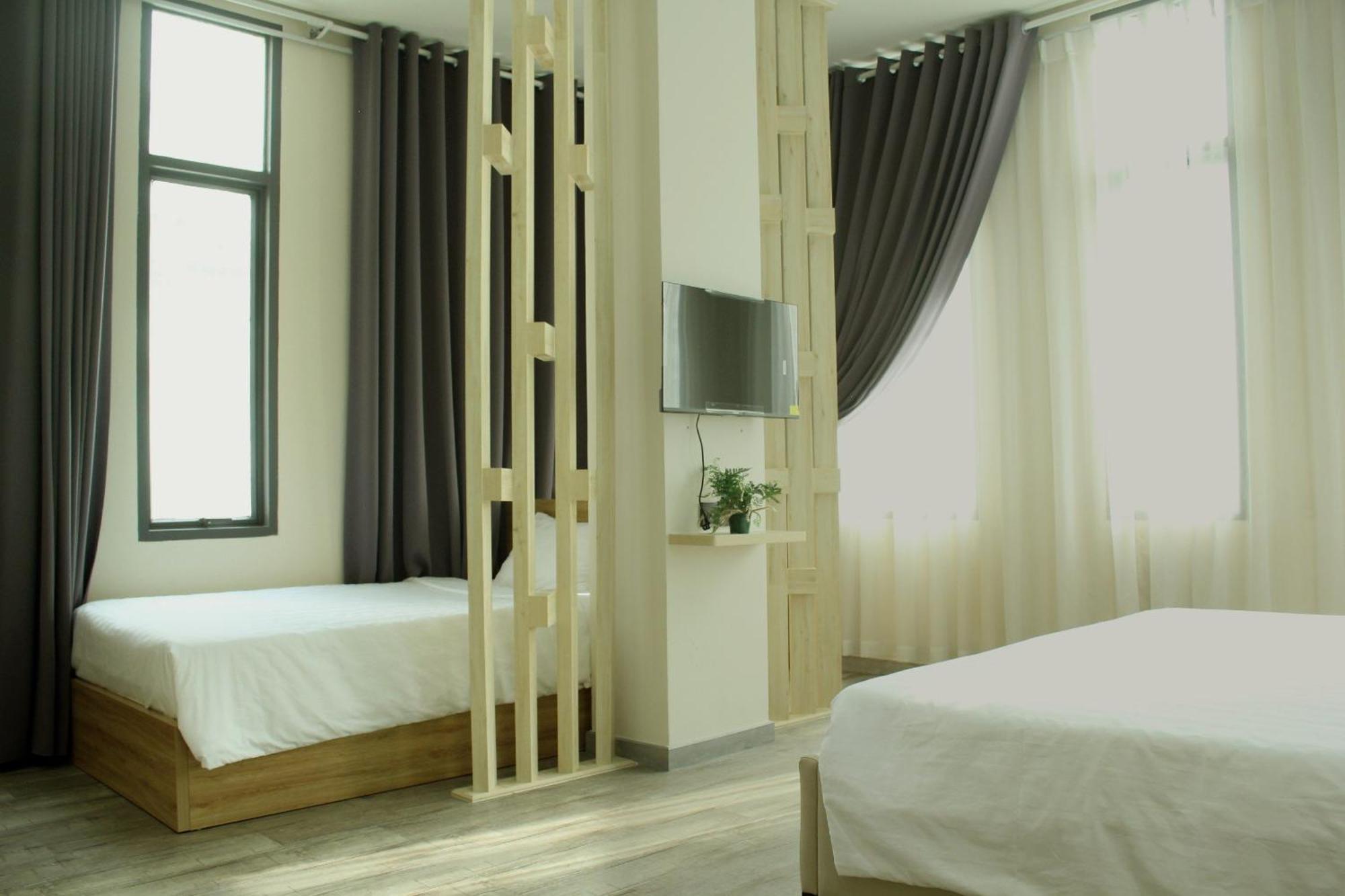 Khach San Phuoc Loc Tho 2 - 福禄寿 Hotel Хошимин Екстериор снимка